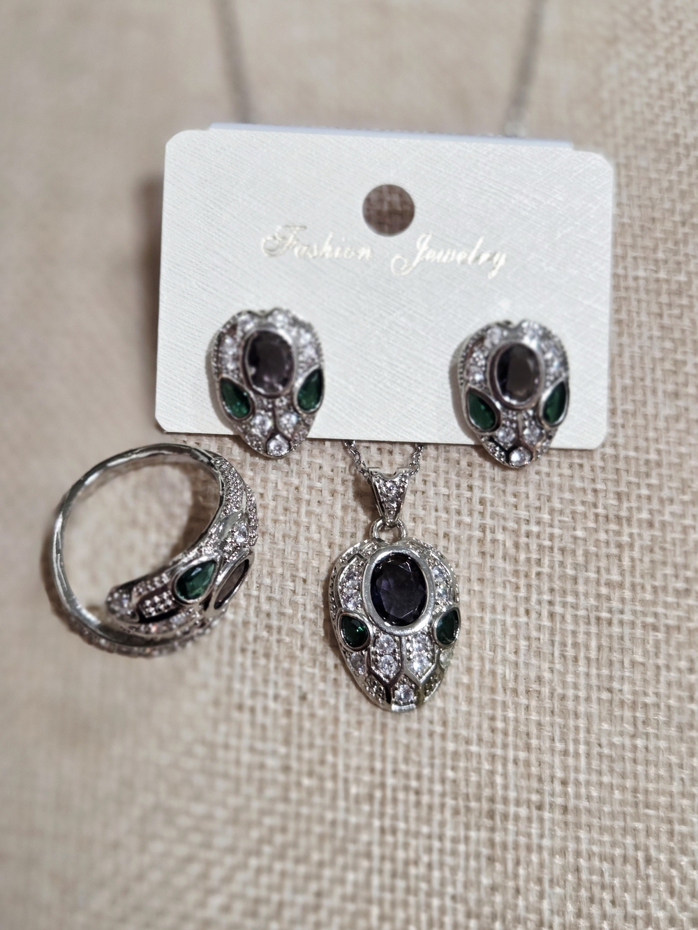Silver Tone Green and Black Snake Jewelry Set - Fashion Jewelry